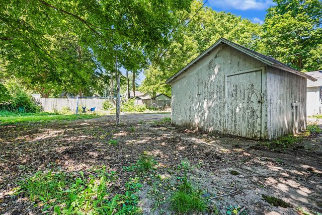 238 4th Avenue, Three Rivers City, MI 49093