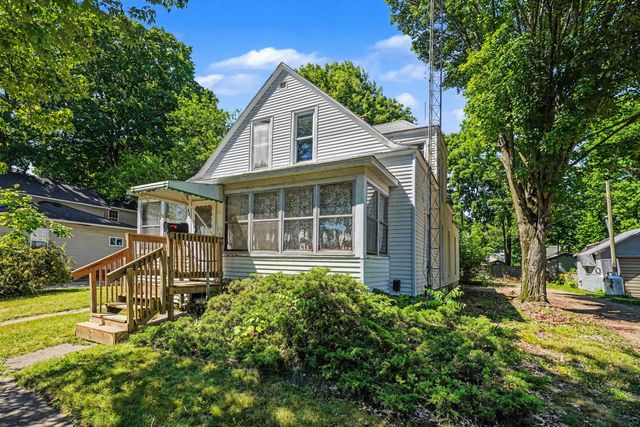 238 4th Avenue, Three Rivers City, MI 49093