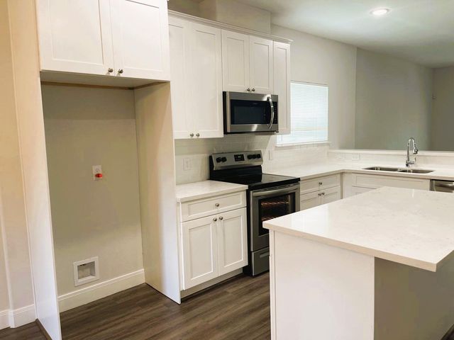 8235 Locksley Road A, Houston, TX 77078