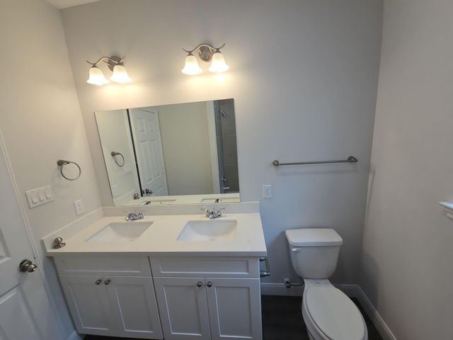 8235 Locksley Road A, Houston, TX 77078