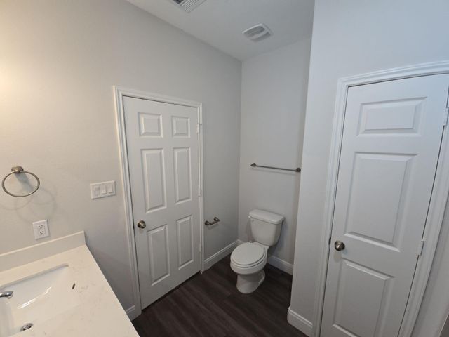 8235 Locksley Road A, Houston, TX 77078