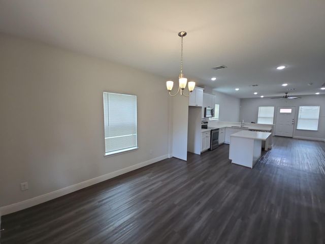 8235 Locksley Road A, Houston, TX 77078