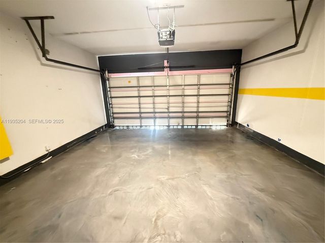 5081 SW 136th Ter, Miramar, FL 33027