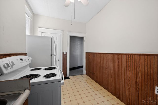 5906 Highland Avenue, Elmwood Place, OH 45216