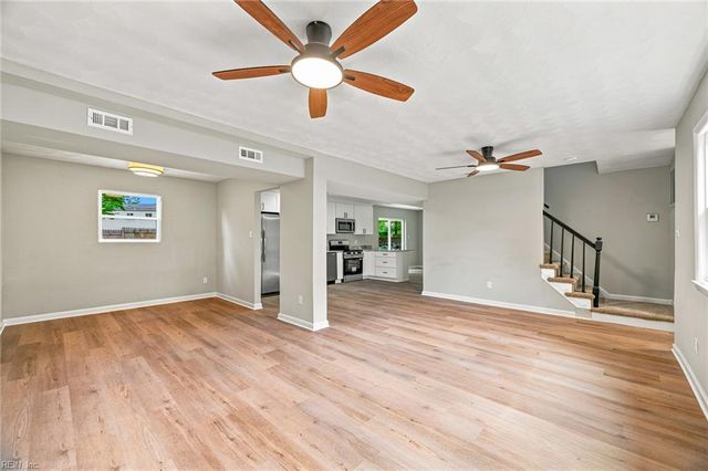 808 Holly Hedge AVE, Virginia Beach, VA 23452