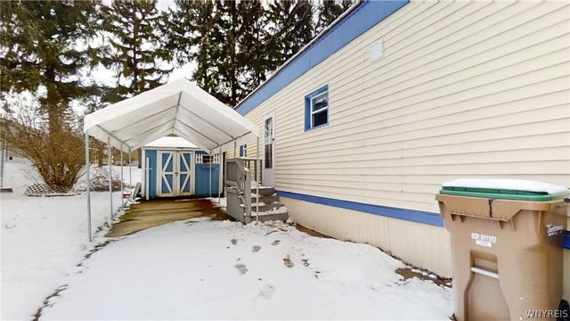 37 Jenny Court, Cheektowaga, NY 14225