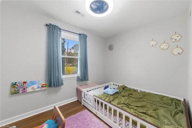 26 Woodhaven RD, Newport News, VA 23608