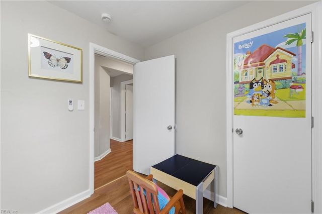 26 Woodhaven RD, Newport News, VA 23608