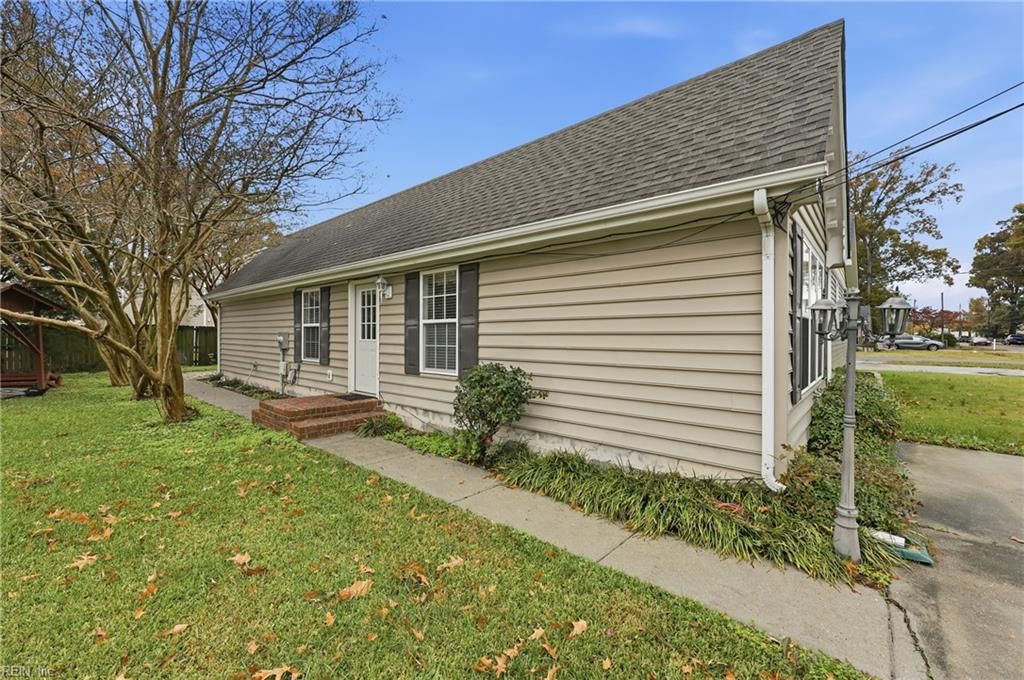 2005 Lockard AVE, Chesapeake, VA 23320