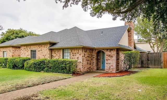 4010-4012 Saint Christopher Lane, Dallas, TX 75287