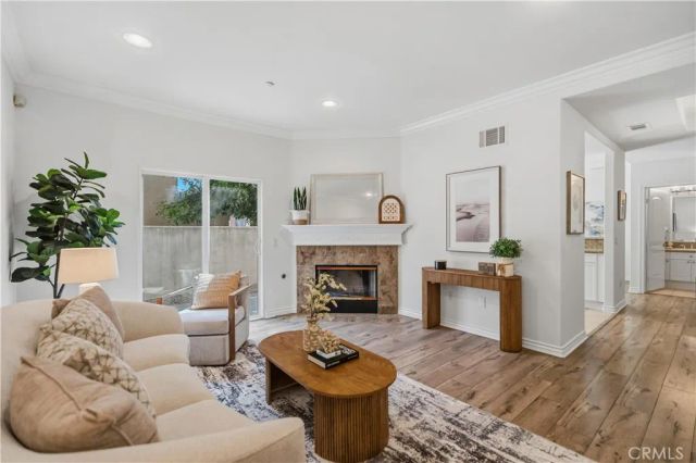 1211 S Golden West Avenue C, Arcadia, CA 91007