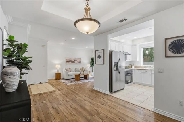 1211 S Golden West Avenue C, Arcadia, CA 91007