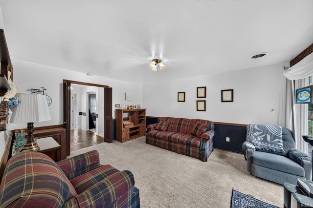 15674 Embers Drive, Mishawaka, IN 46545