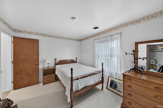 15674 Embers Drive, Mishawaka, IN 46545