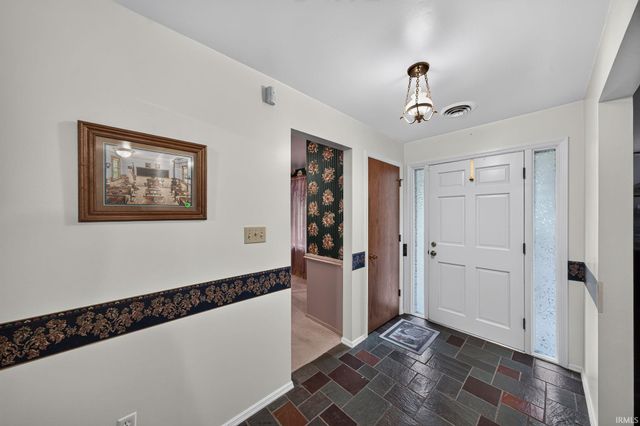 15674 Embers Drive, Mishawaka, IN 46545