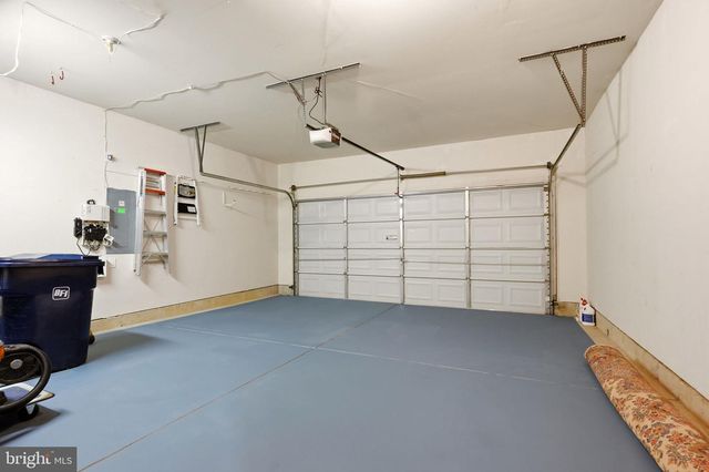 108 PETUNIA DR, Kennett Square, PA 19348