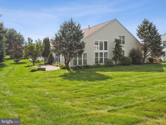 108 PETUNIA DR, Kennett Square, PA 19348