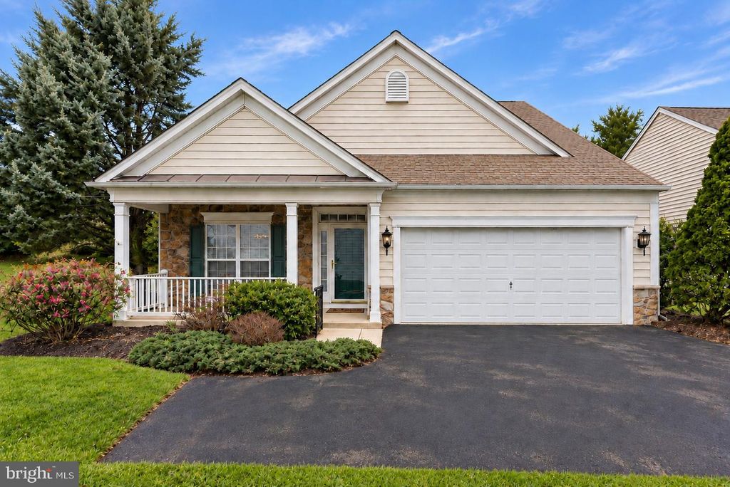 108 PETUNIA DR, Kennett Square, PA 19348