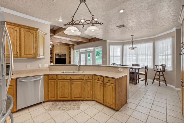 401 Hill Creek Drive, Coldspring, TX 77331