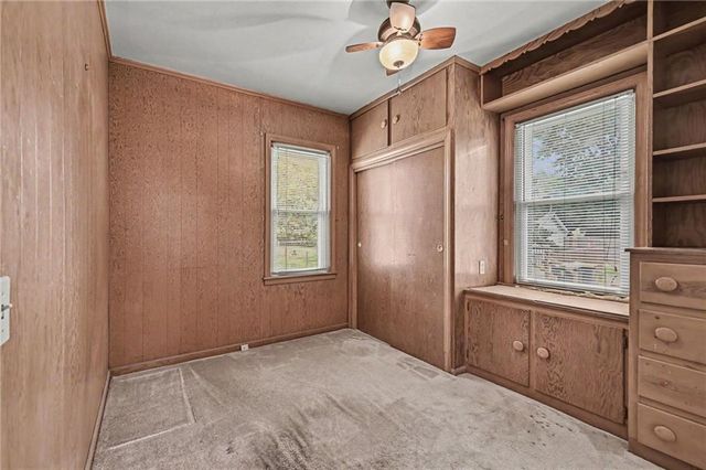 214 E 79th Terrace, Kansas City, MO 64114