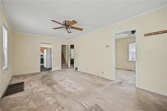 214 E 79th Terrace, Kansas City, MO 64114