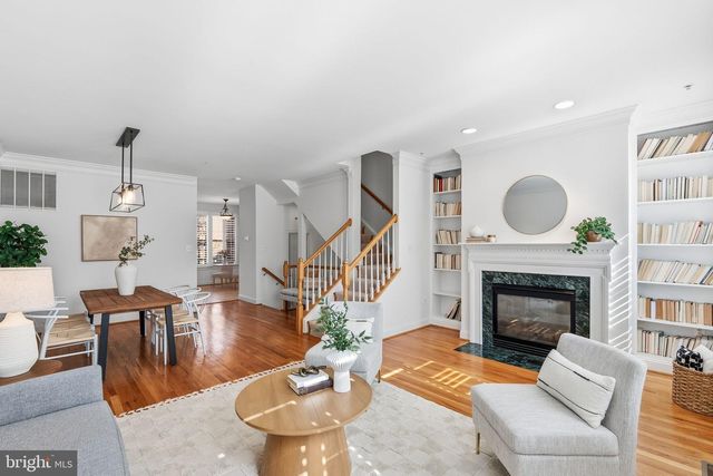 1908 N ADAMS ST, Arlington, VA 22201