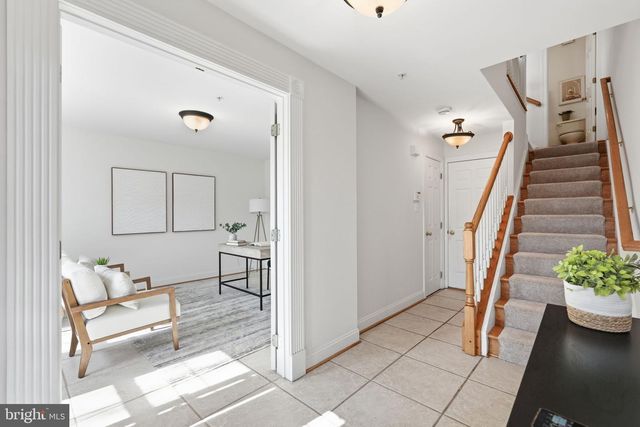 1908 N ADAMS ST, Arlington, VA 22201