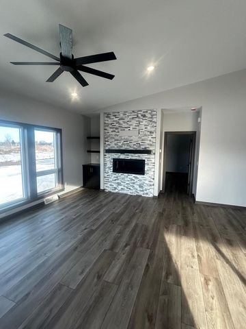 1810 LOST TRAIL, Suamico, WI 54313