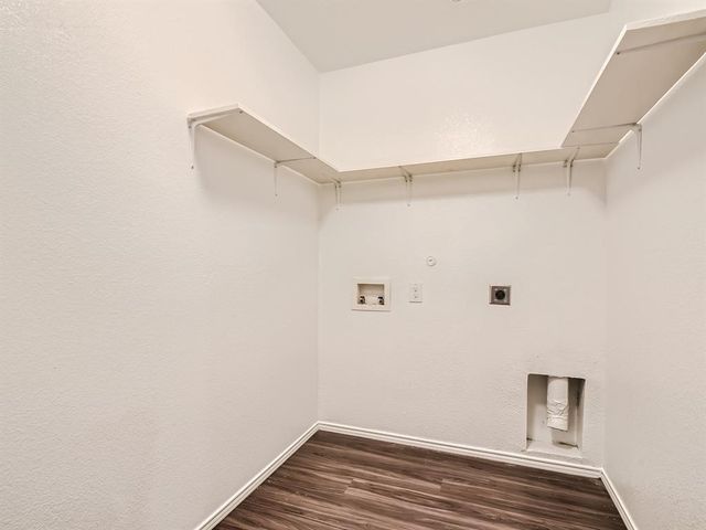 317 Blue Crow Lane, Fort Worth, TX 76052