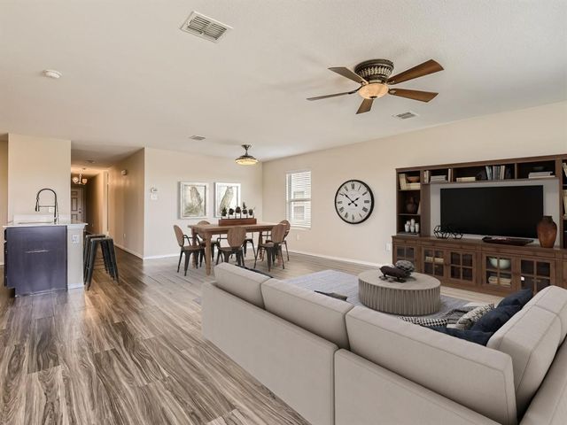 317 Blue Crow Lane, Fort Worth, TX 76052