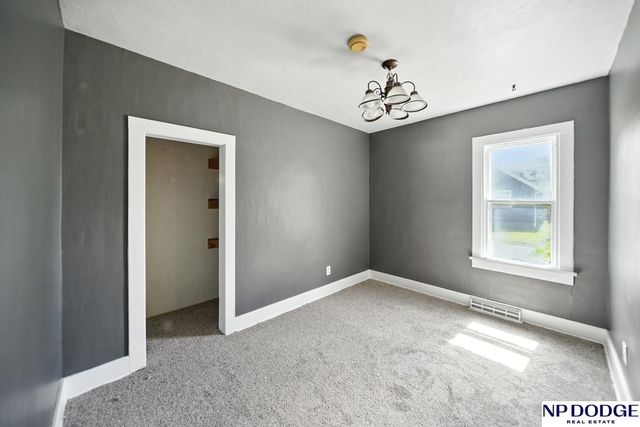 1805 N Platte Avenue, Fremont, NE 68025