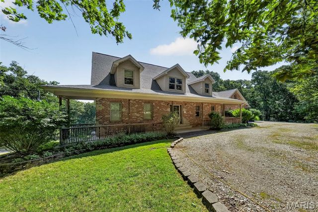 1574 Turkeyfoot Road, Bourbon, MO 65441