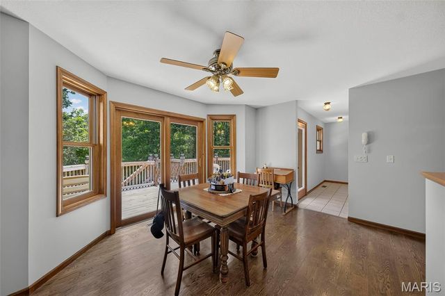 1574 Turkeyfoot Road, Bourbon, MO 65441