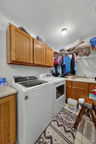1574 Turkeyfoot Road, Bourbon, MO 65441