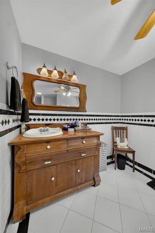 1574 Turkeyfoot Road, Bourbon, MO 65441
