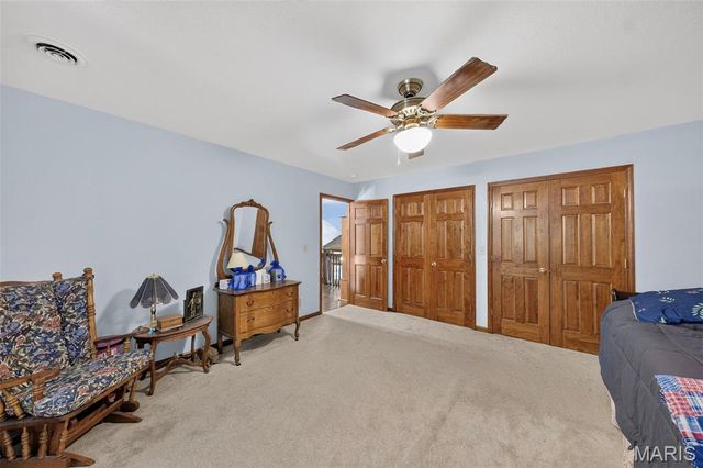 1574 Turkeyfoot Road, Bourbon, MO 65441