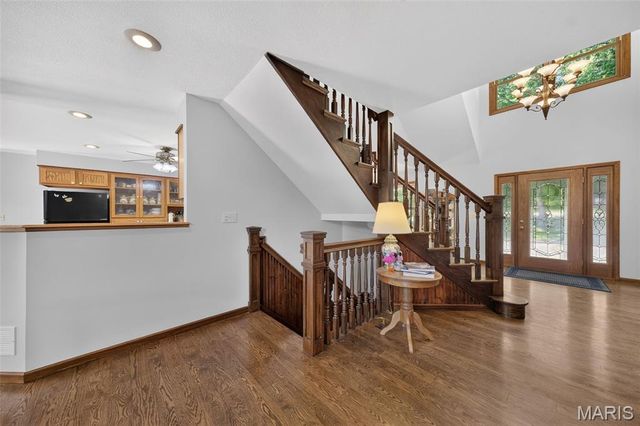 1574 Turkeyfoot Road, Bourbon, MO 65441