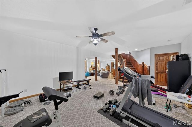 1574 Turkeyfoot Road, Bourbon, MO 65441