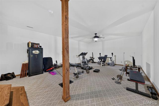 1574 Turkeyfoot Road, Bourbon, MO 65441