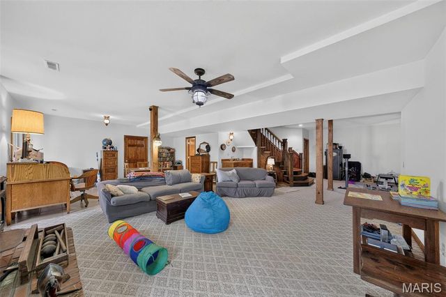 1574 Turkeyfoot Road, Bourbon, MO 65441