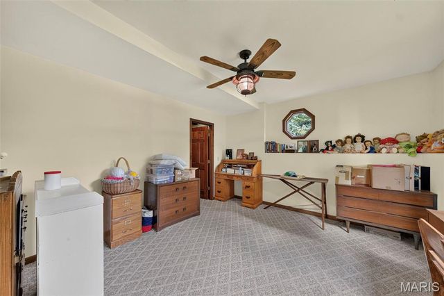 1574 Turkeyfoot Road, Bourbon, MO 65441