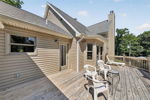 1574 Turkeyfoot Road, Bourbon, MO 65441