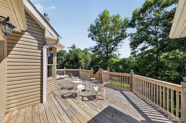 1574 Turkeyfoot Road, Bourbon, MO 65441