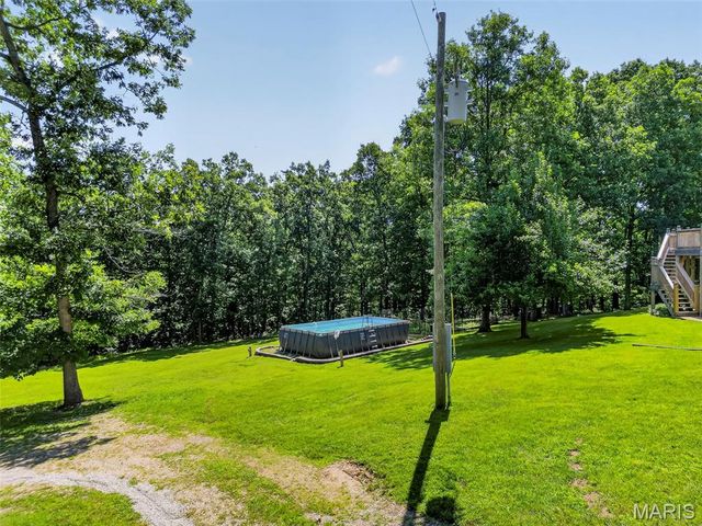 1574 Turkeyfoot Road, Bourbon, MO 65441