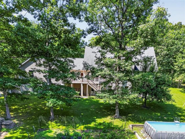 1574 Turkeyfoot Road, Bourbon, MO 65441