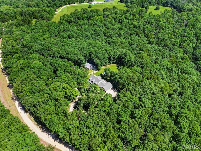1574 Turkeyfoot Road, Bourbon, MO 65441