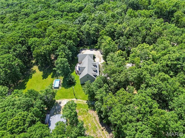 1574 Turkeyfoot Road, Bourbon, MO 65441