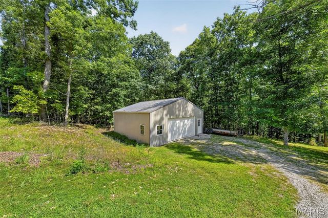 1574 Turkeyfoot Road, Bourbon, MO 65441