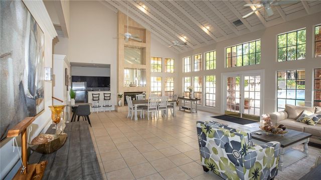 8711 FANCY FINCH DRIVE 101, Tampa, FL 33614