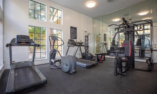 8711 FANCY FINCH DRIVE 101, Tampa, FL 33614
